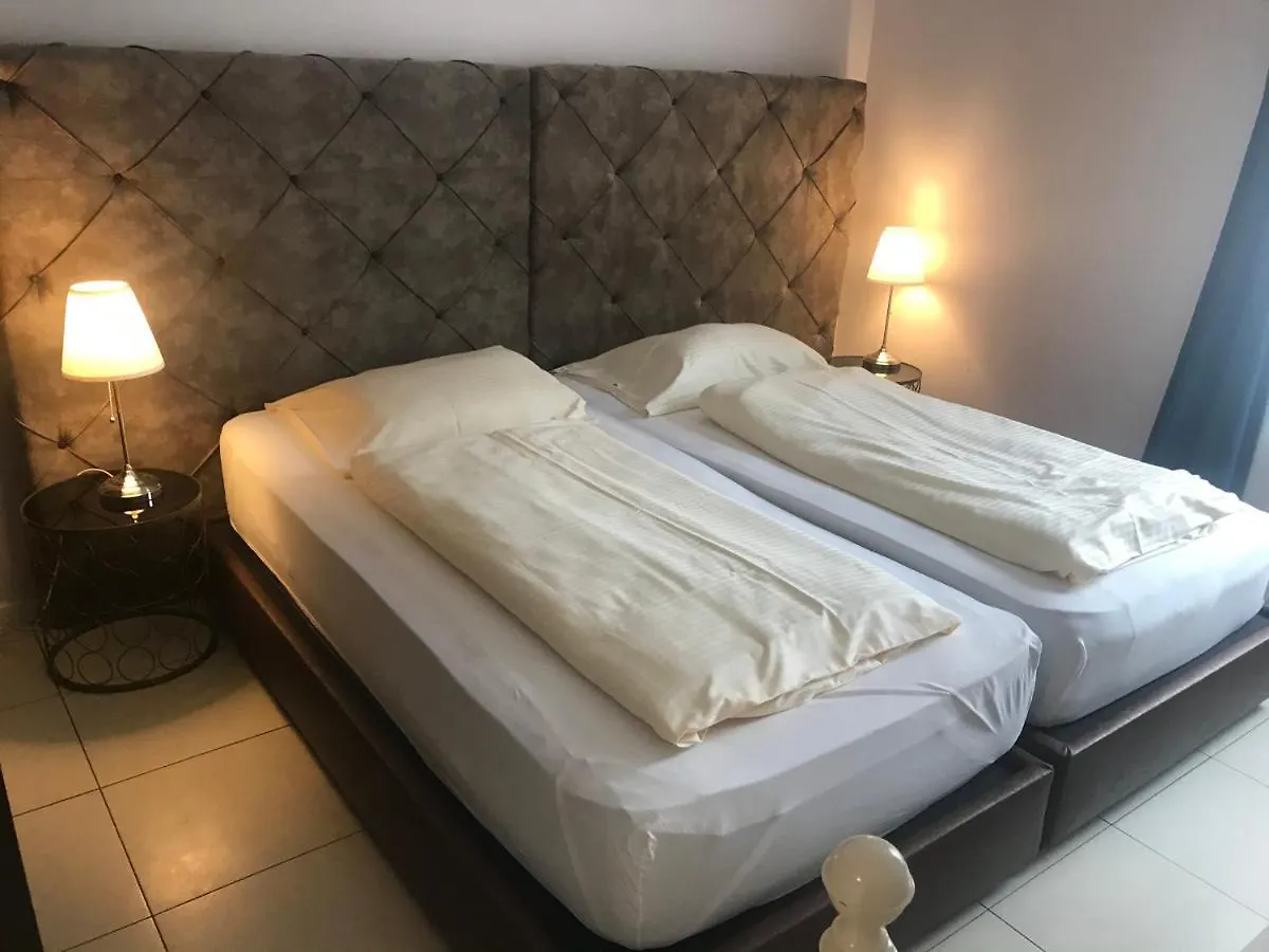 Baynunah Suites Aparthotel Munich