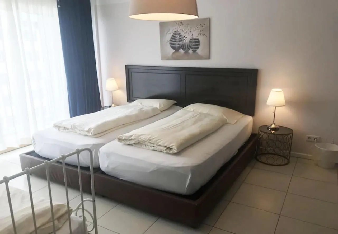 Baynunah Suites Aparthotel Múnich Alemania