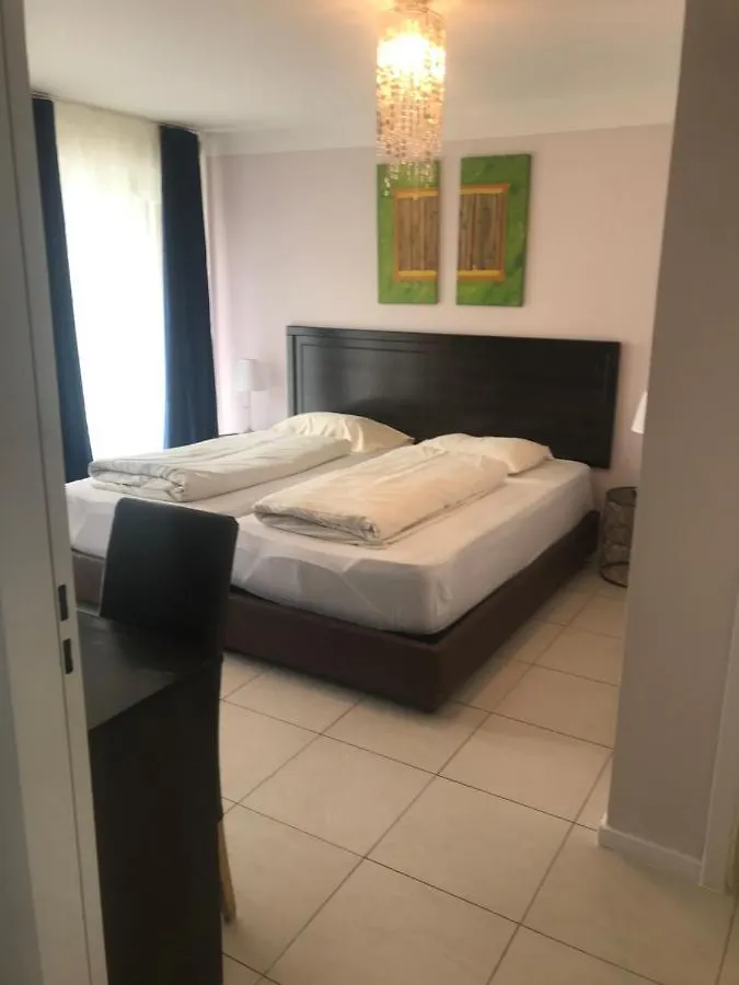 Baynunah Suites Aparthotel Munich