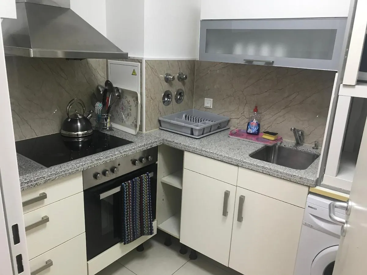 Baynunah Suites Aparthotel Munich